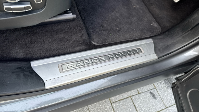 Land Rover Range Rover Sport 4.4 SDV8 Autobiography Dynamic 5dr Auto Diesel Estate